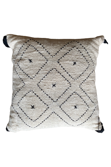 Cotton cushion - stitching