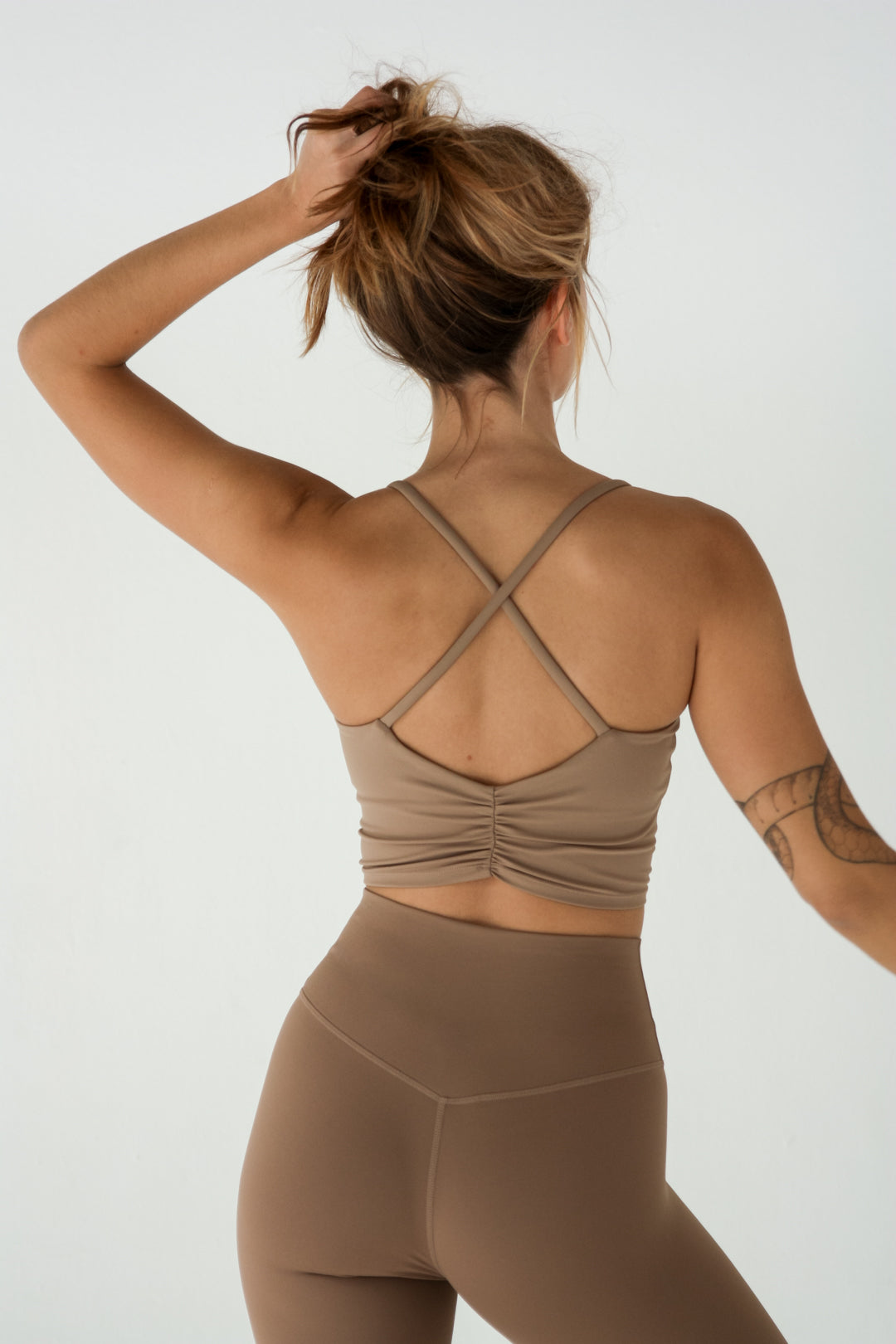 Asana Truffel Crop