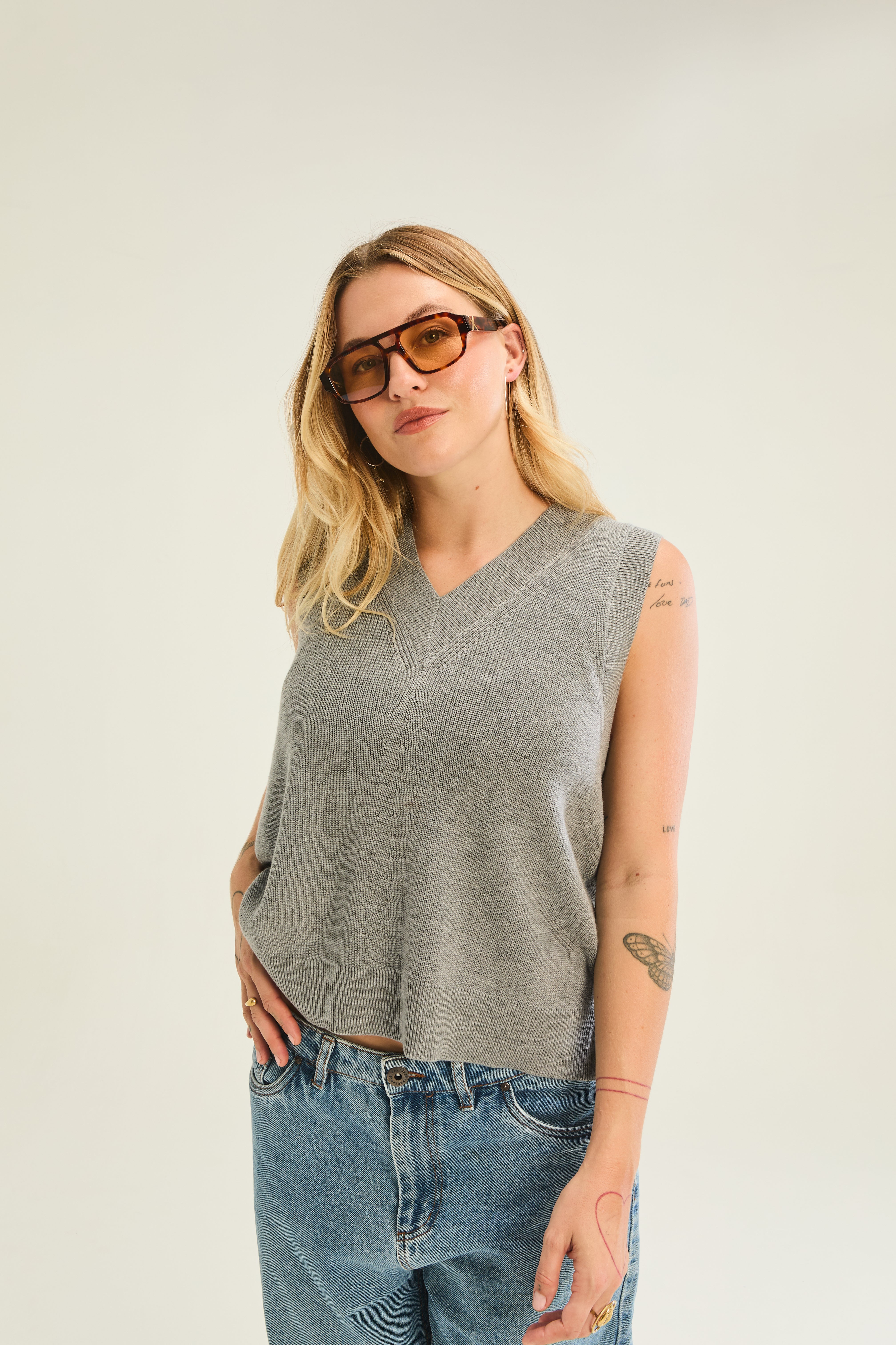 Sol Sleeveless Vest - Slate