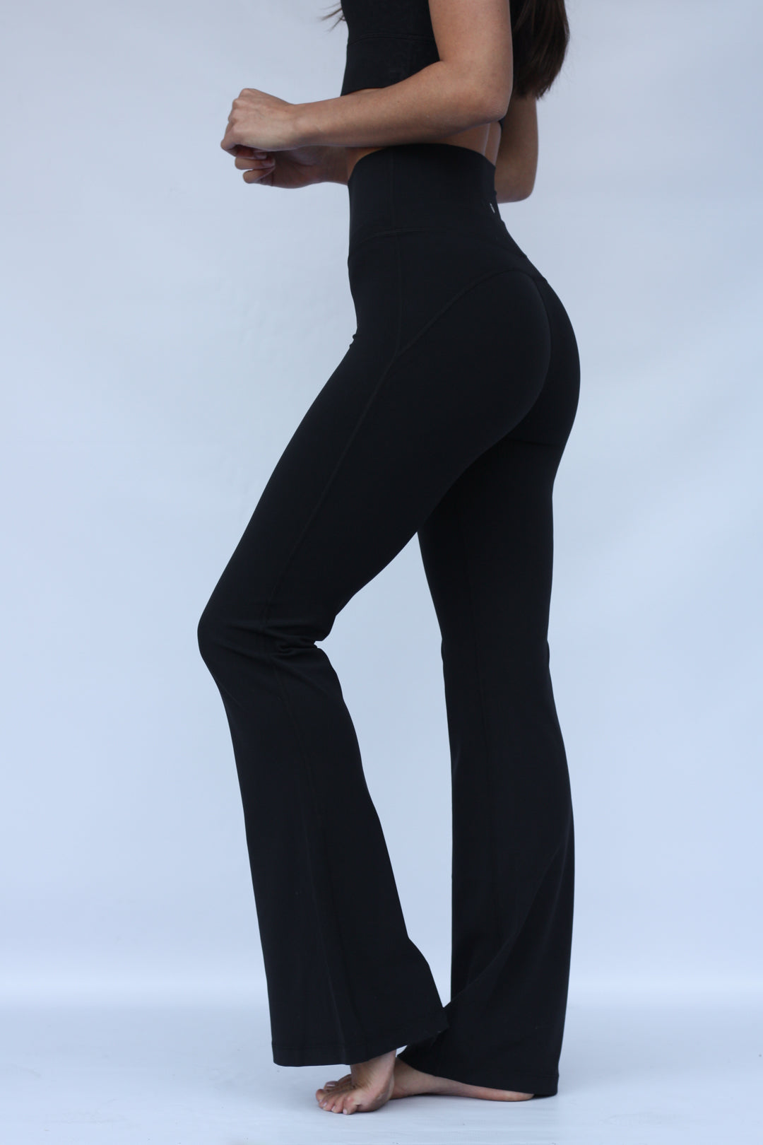 Asana Flares - Black