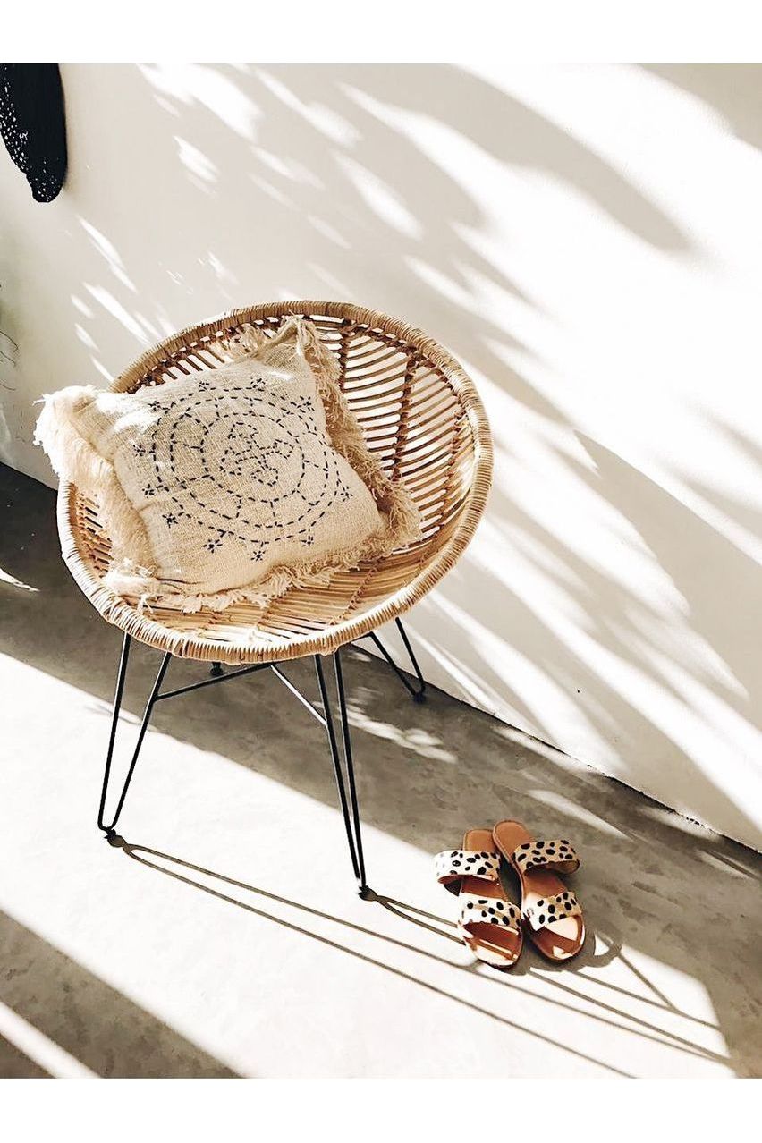 Sunday chair