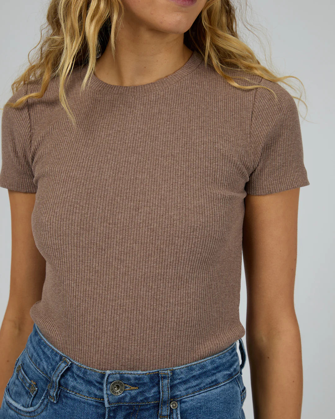 bella tee - brown