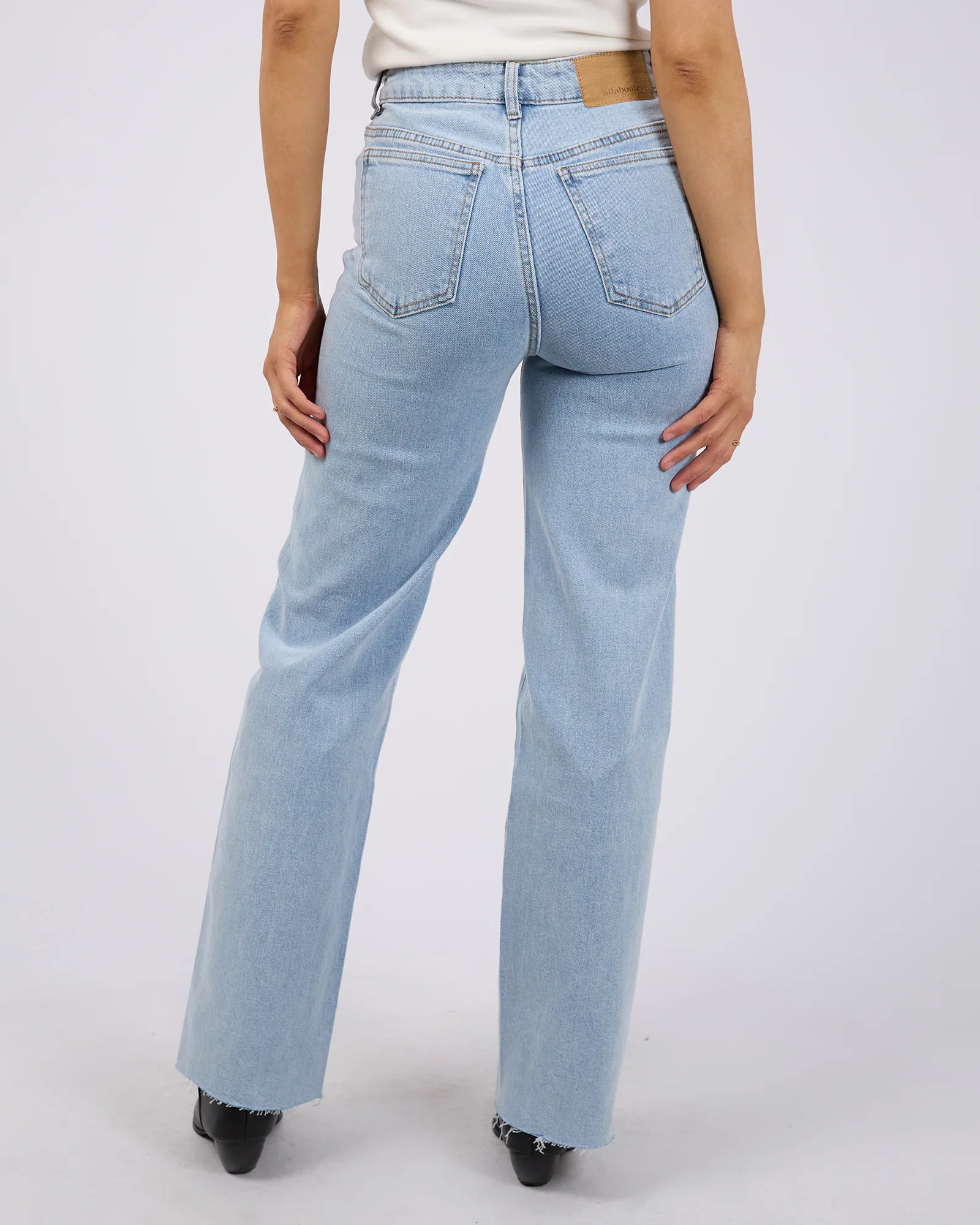 Skye Comfort Jean