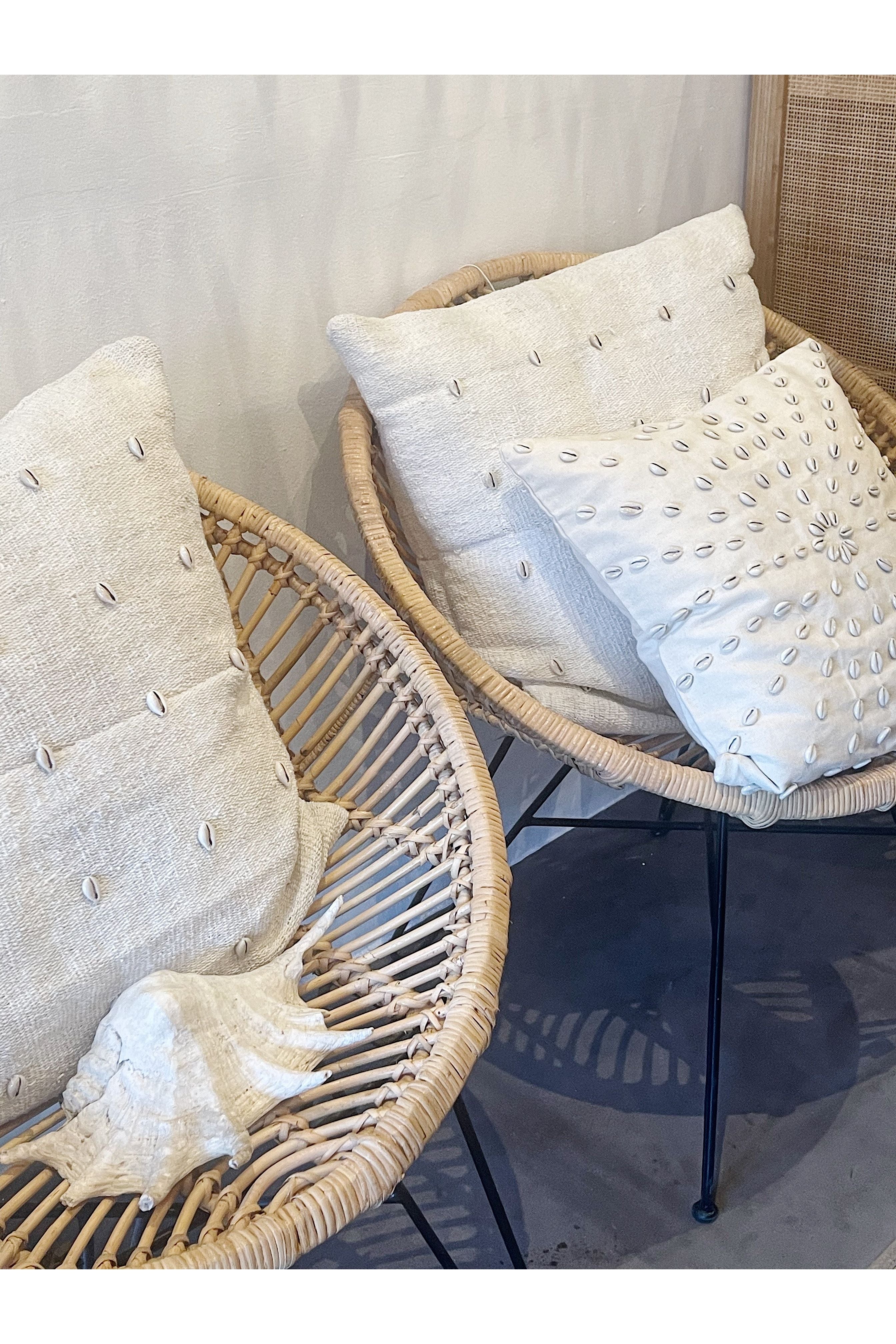 Sodi mudcloth cowries shell cushion