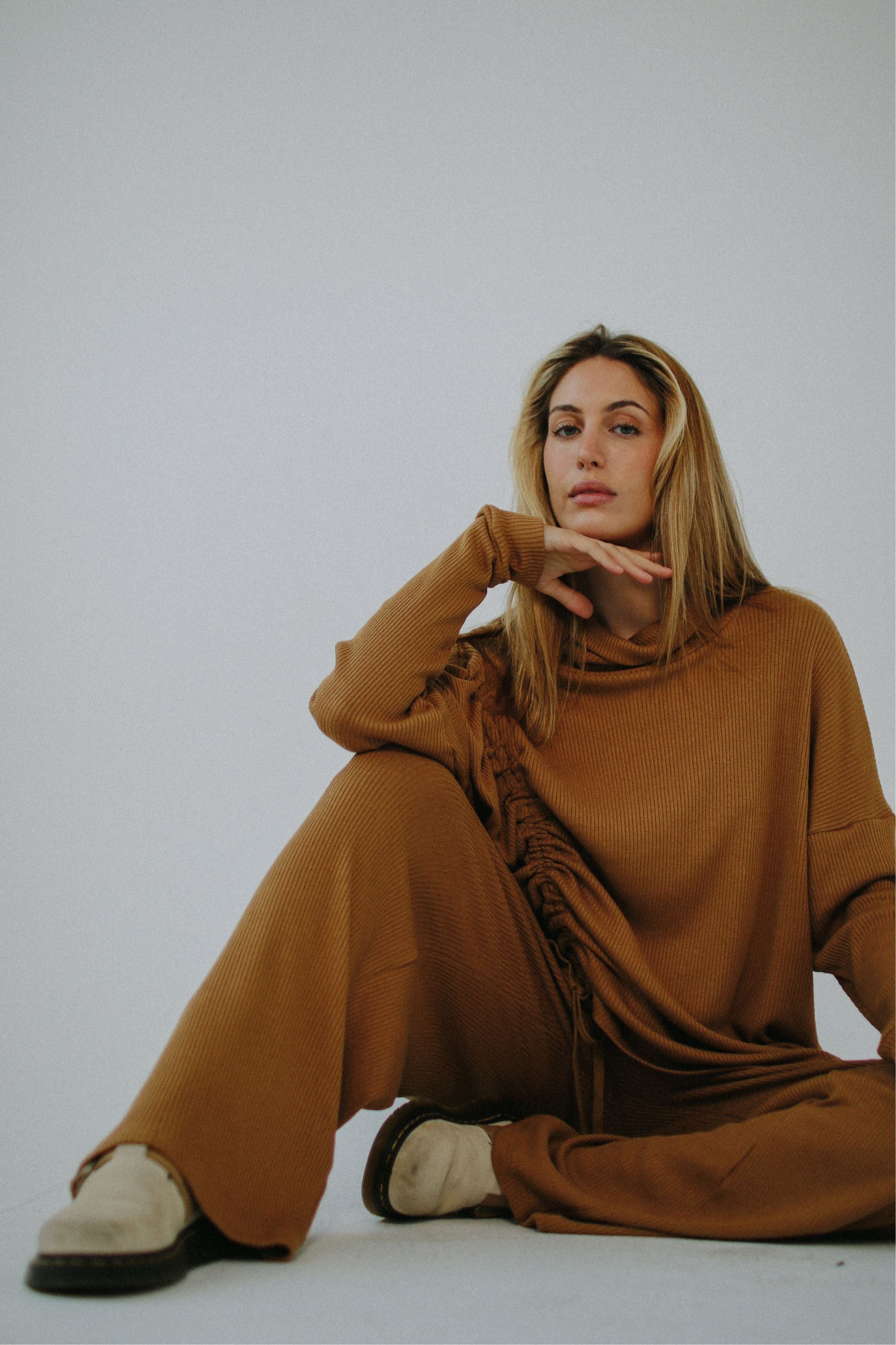 Ribbed Lounging Pants