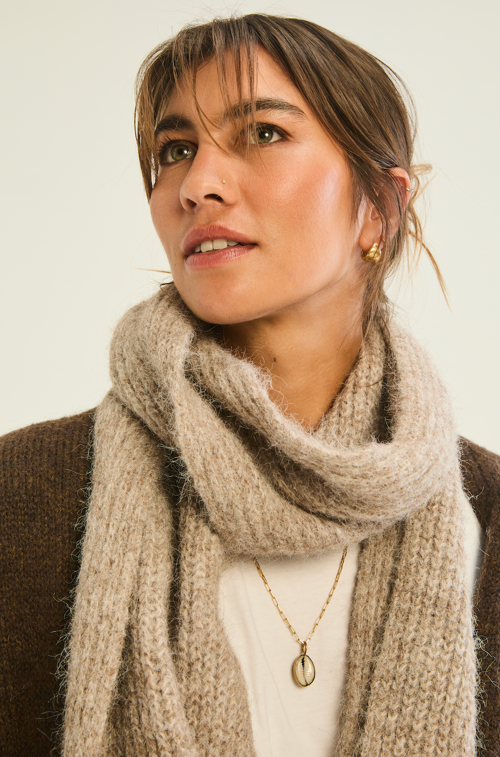 Fuzzy Scarf - Beige
