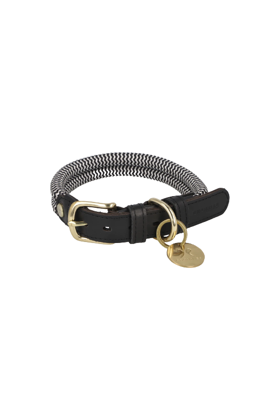 Dog collar adjustable - black
