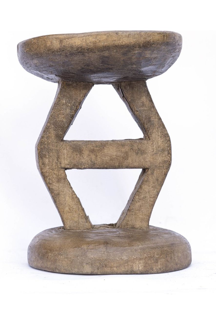 Tonga stools